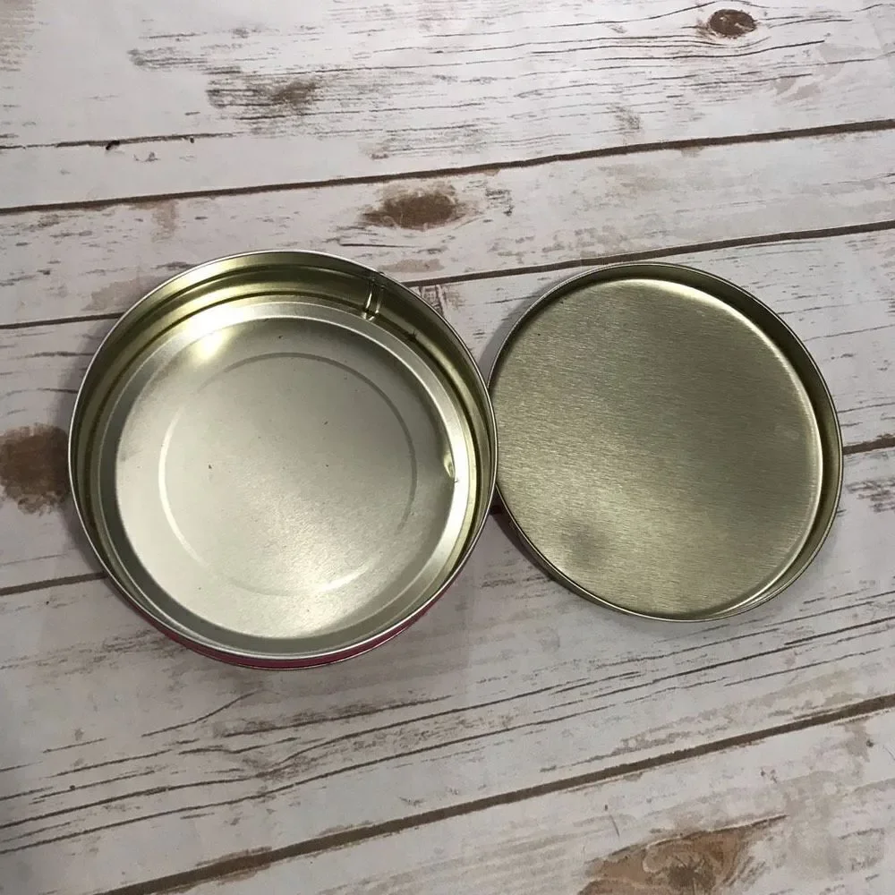 Collectible Vintage RUSSELL‎ STOVER CANDIES Butter Mints Tin 6.5 x 2